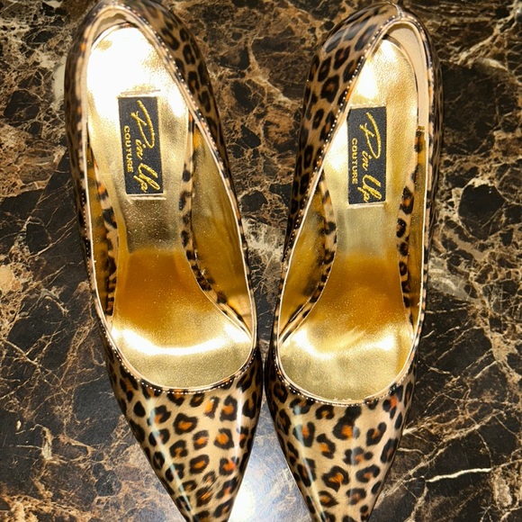 Cheetah Print Heels - Picture 4 of 5